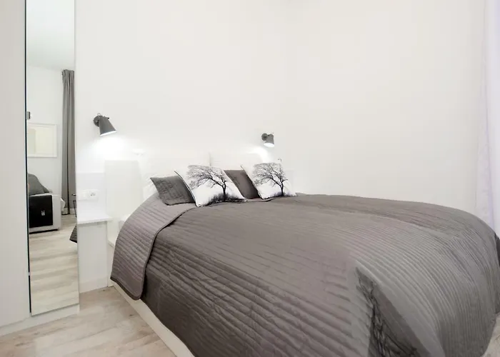 Towarowa Appartement *