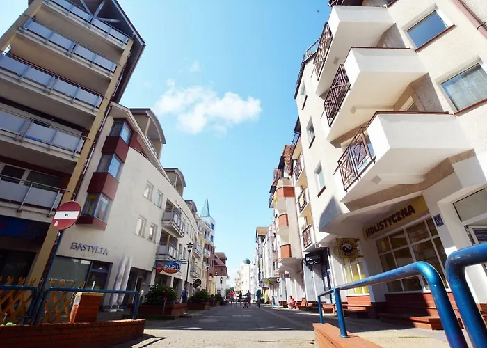 Towarowa Колобжег